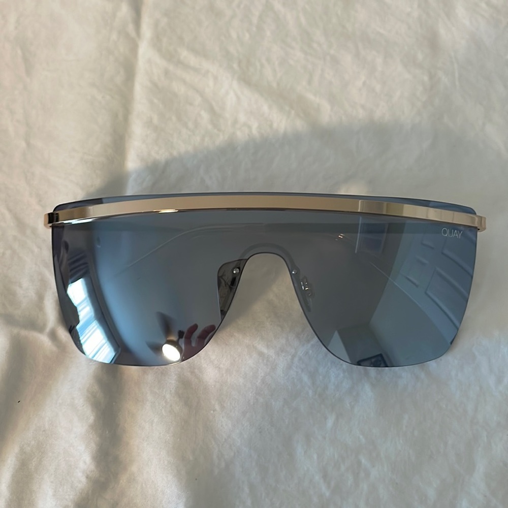 Quay X JLo Sunglasses